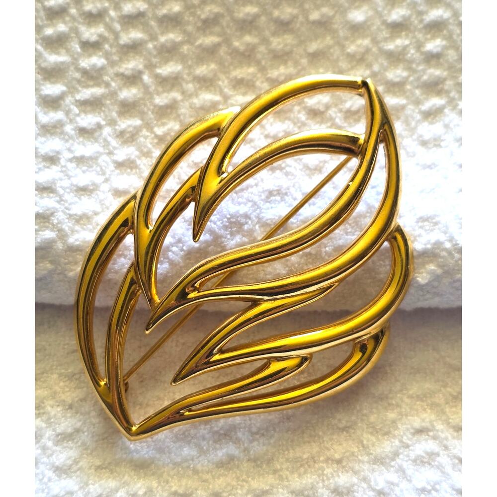 Monet Gold Tone Abstract  Leaf Brooch Pin Vintage Brushed Sculptural